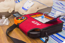 cpr with aed training and blur background